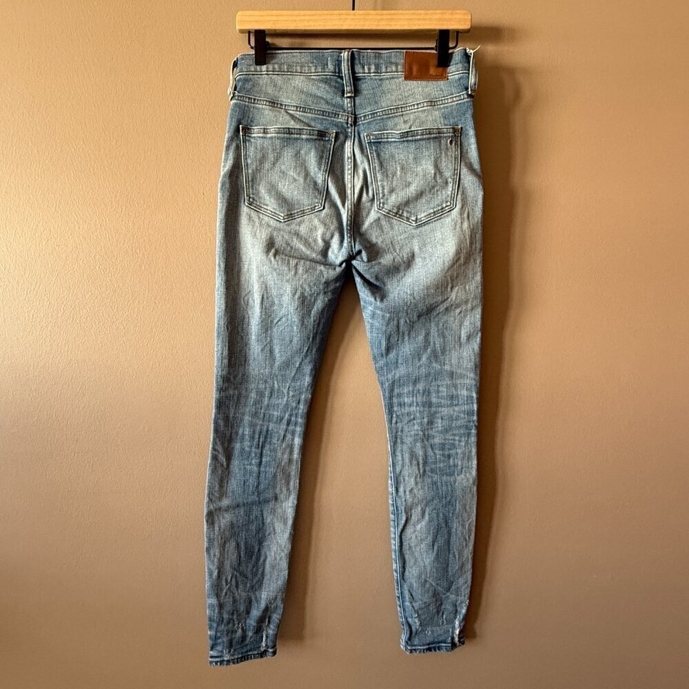 Women's 26 Madewell 9” High Rise Skinny Light Blue Jeans Destructed Hem Edition - Picture 3 of 7